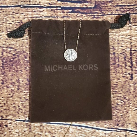 MICHAEL KORS ROSE GOLD NECKLACE - Picture 3 of 4